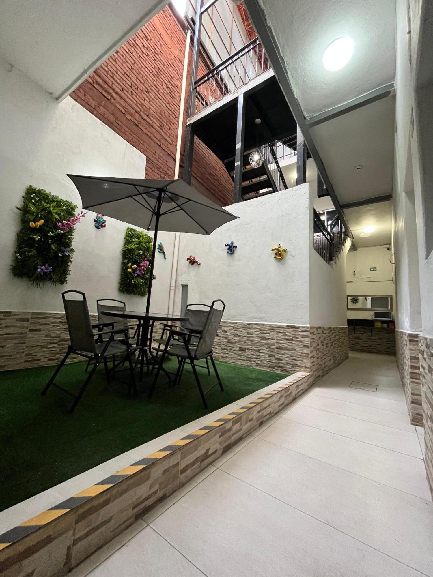 Hotel Juarez 70 Κολίμα Εξωτερικό φωτογραφία